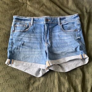 American Eagle jean shorts size 14